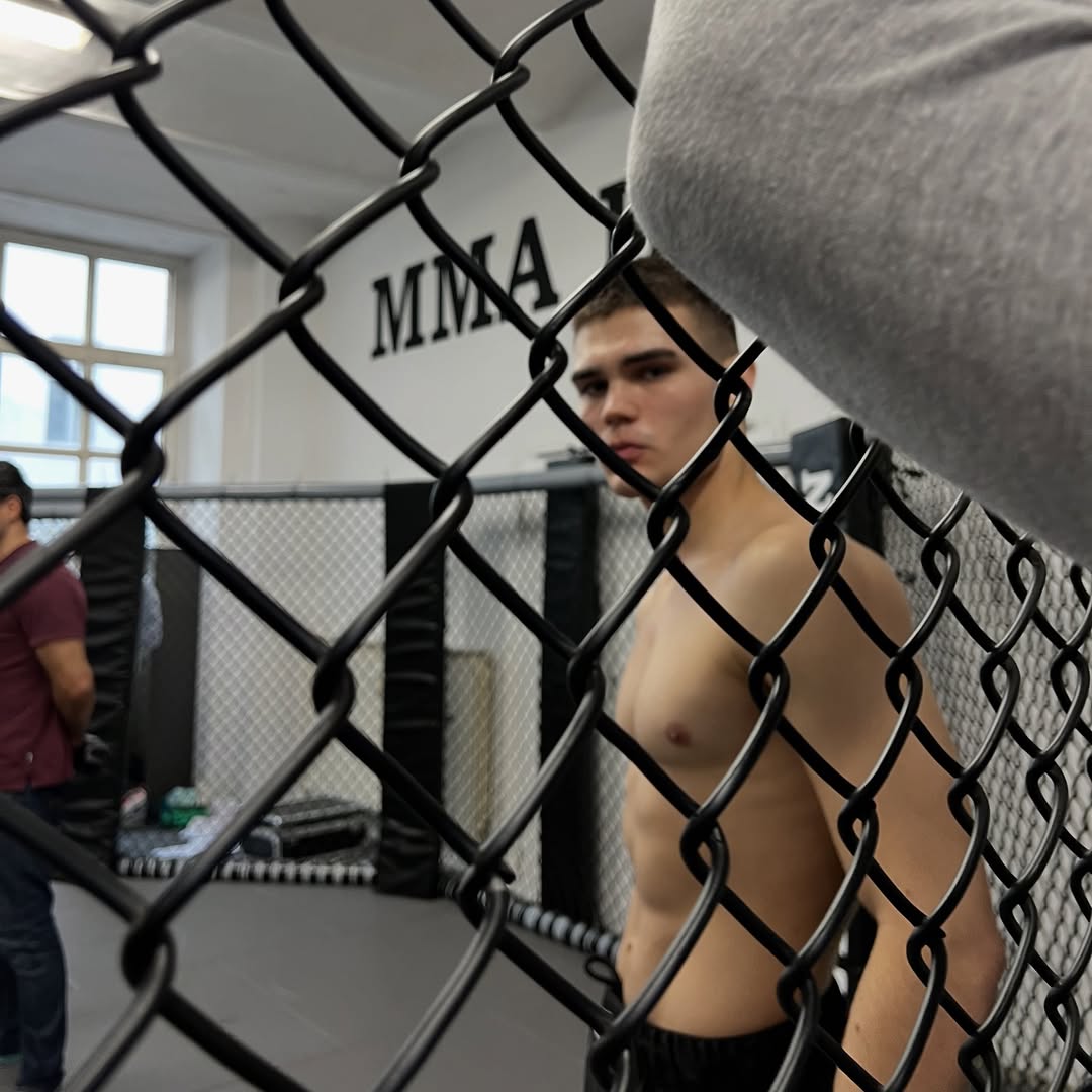 kampfsport studio berlin, kickboxen berlin, boxen berlin, mma berlin, kickboxing berlin, thaiboxen berlin, muay thai berlin, champs kickboxing shedule.jpg