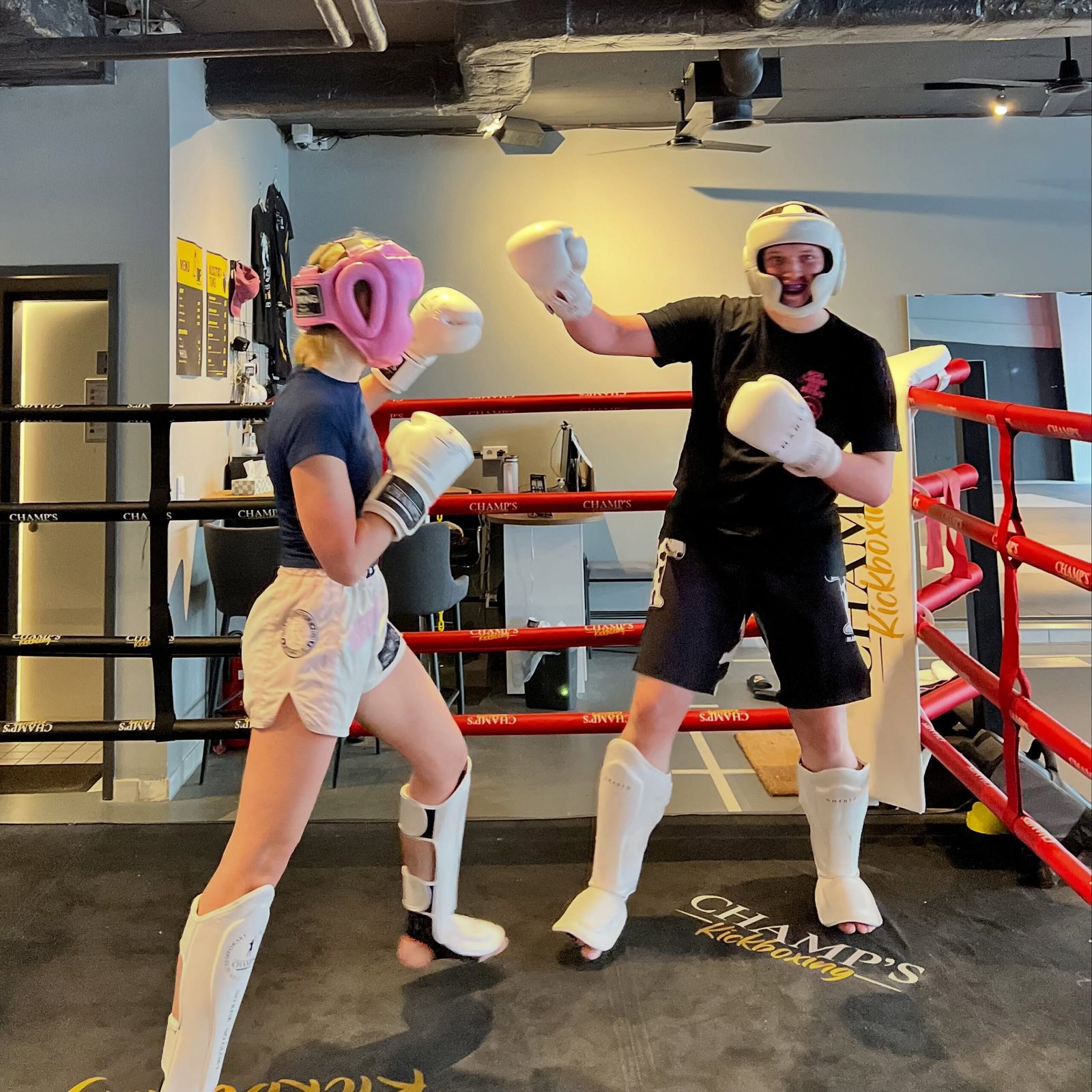 kampfsport studio berlin, kickboxen berlin, boxen berlin, mma berlin, kickboxing berlin, thaiboxen berlin, muay thai berlin, champs kickboxing shedule.jpg